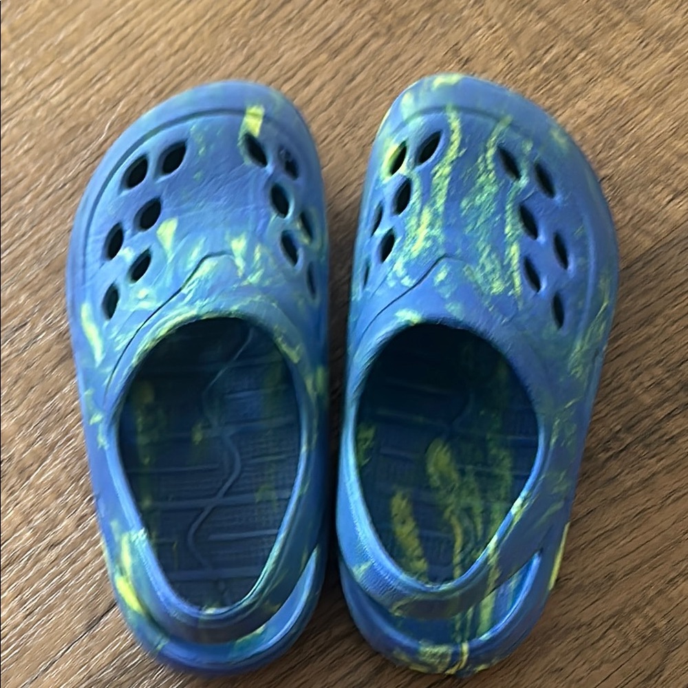 Kids Blue and Green Slip-On Shoes Toddler Boys' Clog Sandal size 11 - Picture 6 of 8